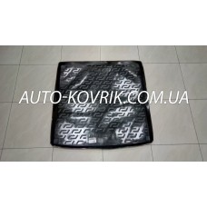 Килимок багажника на Мерседес ML W164 c 2005-2011 гумово-пластиковий