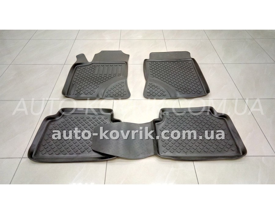 Килими салону Тойота Авенсис 2003-2009