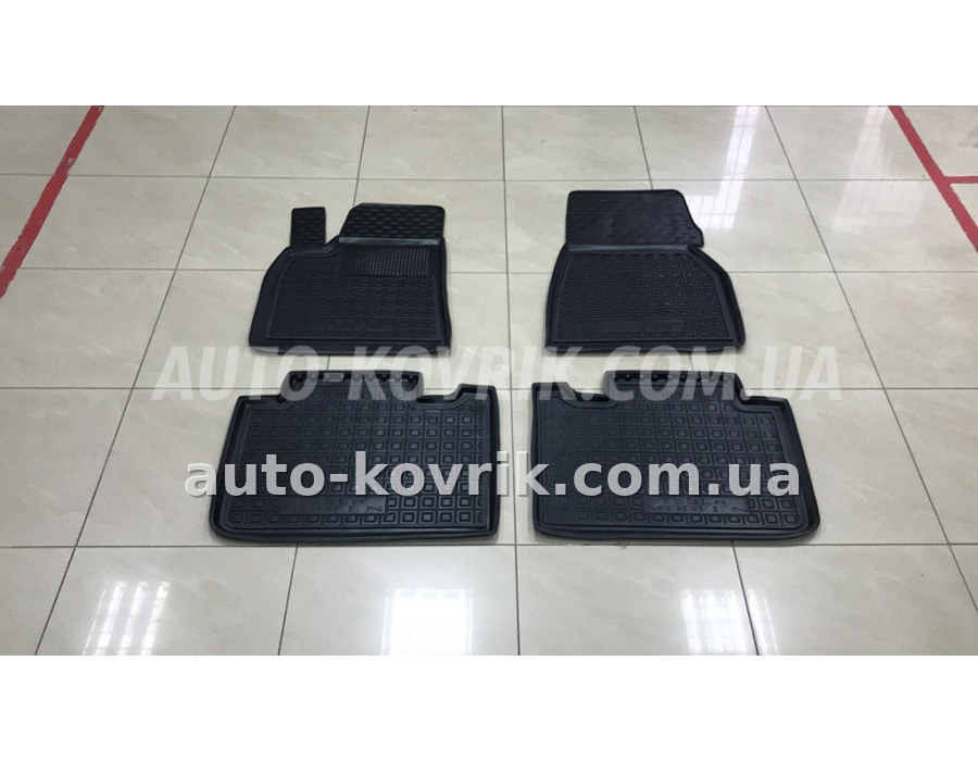 Килими в салон Поліуретанові на Tesla Model S 2012-> — додаткове фото