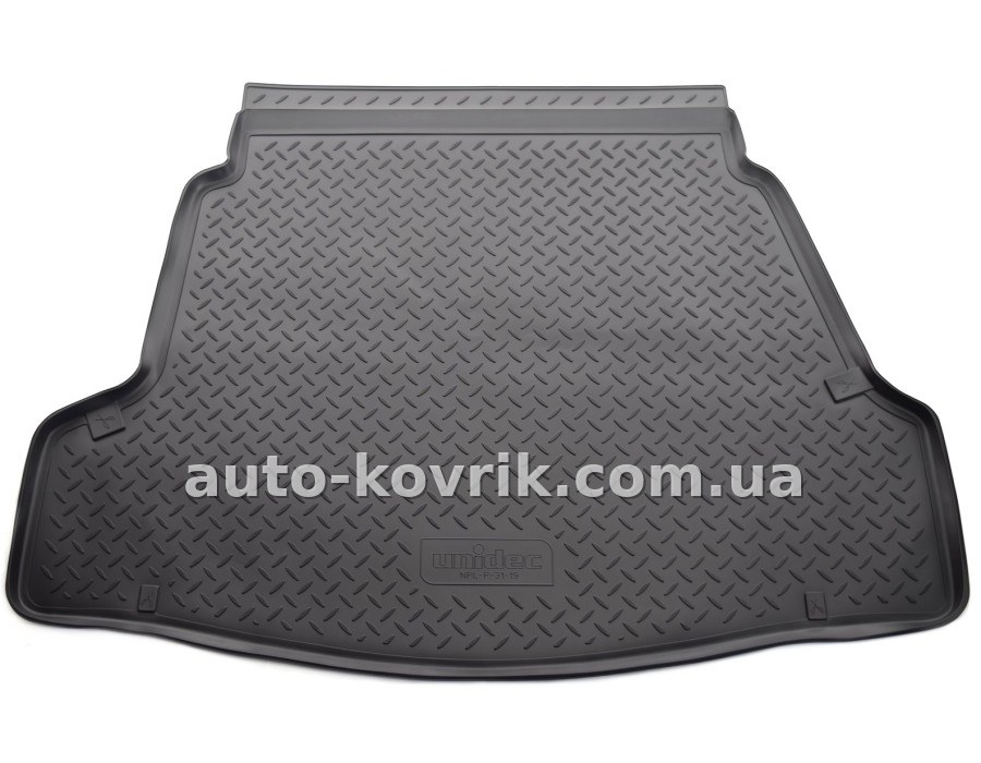 Килим в багажник