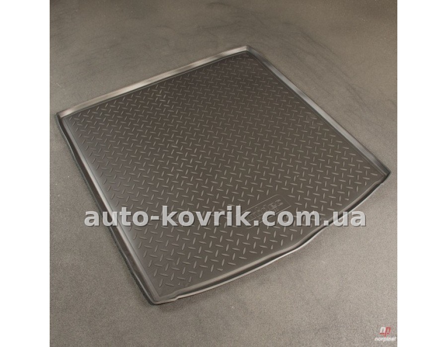 Килим в багажник Audi A4 B6 B7 Sedan 2000-2008 пластиковий