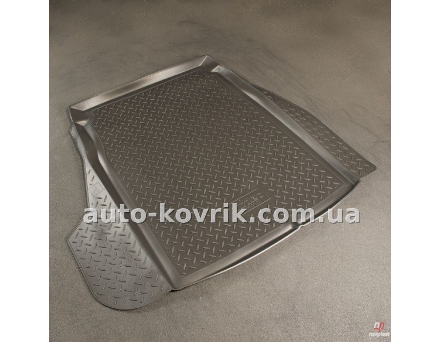 Килим в багажник BMW 5 E60 Sedan 2004-2010 гумово-пластиковий