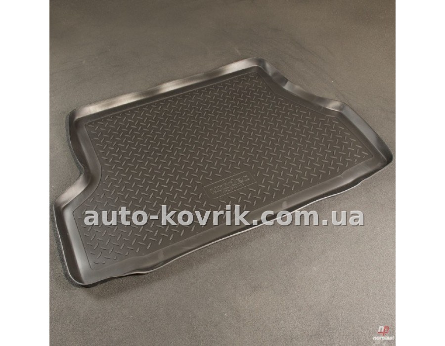Килим в багажник