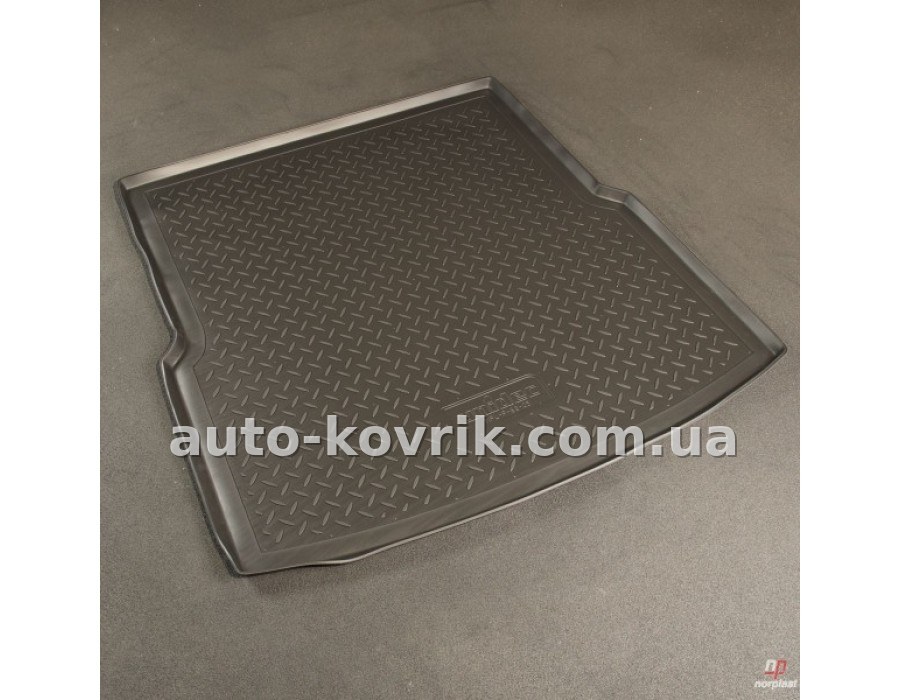 Килим в багажник Toyota Avensis Wagon 2009->