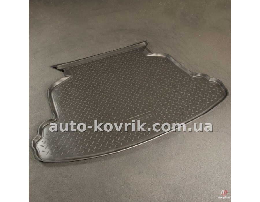 Килим в багажник