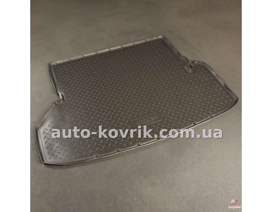Килим в багажник